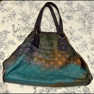 Louis Vuitton jokes tote bag .